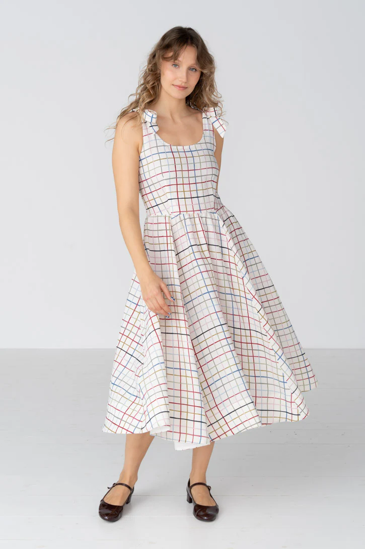Amelia – Tie Shoulder Linen Midi Dress - Image 3