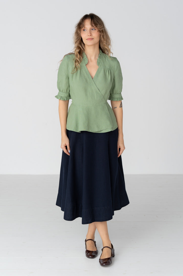 Bennet – Ruffled V-Neckline Linen Blouse - Image 10