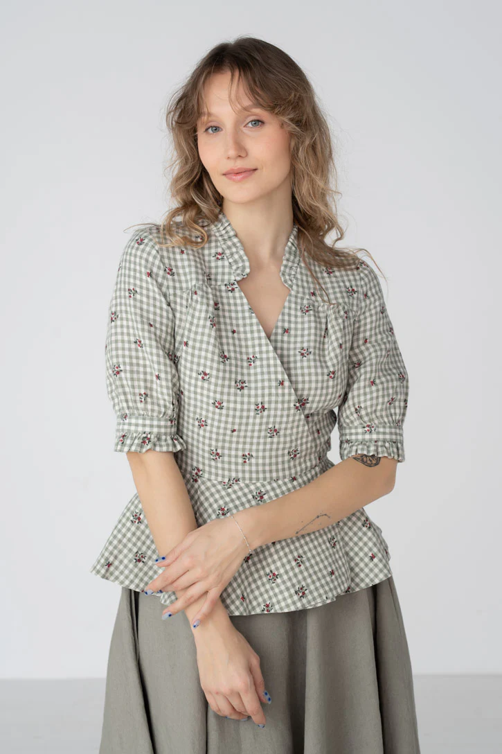 Bennet – Ruffled V-Neckline Linen Blouse - Image 21