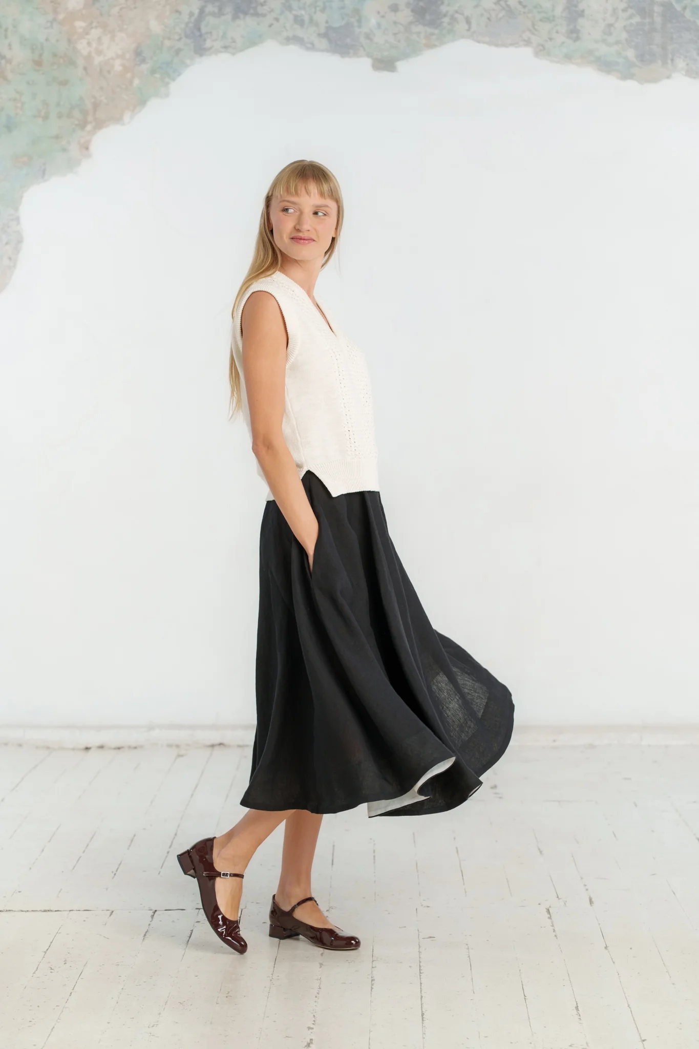 Elaine Vest, Sleeveless - Image 20