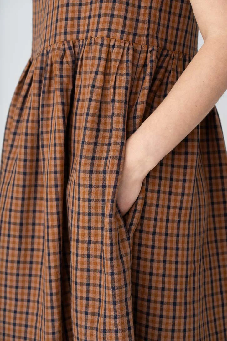 Smock – Oversized Sleeveless Linen Dress - Image 27
