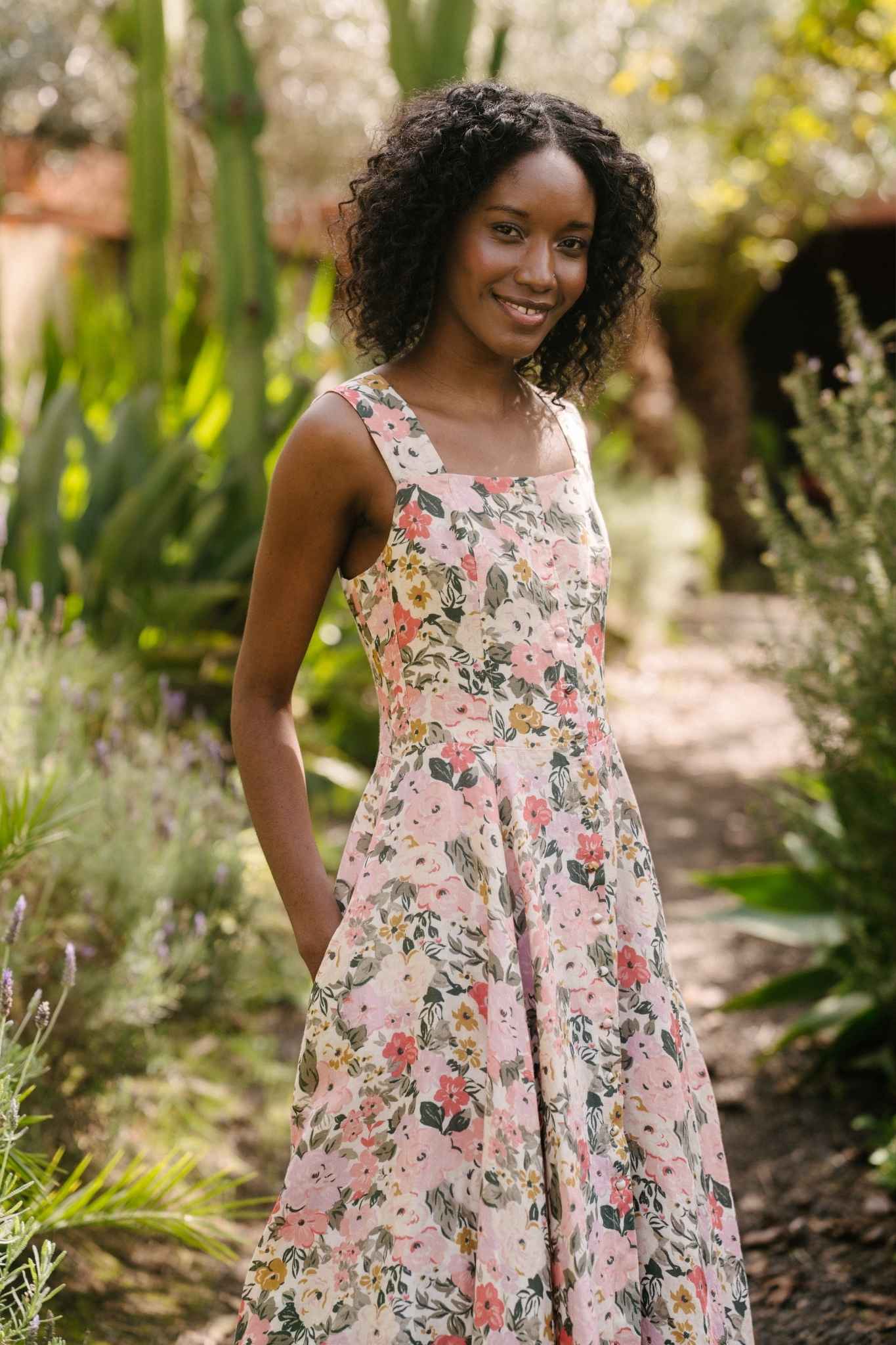 Underhill – Square-Neck Linen Midi Dress