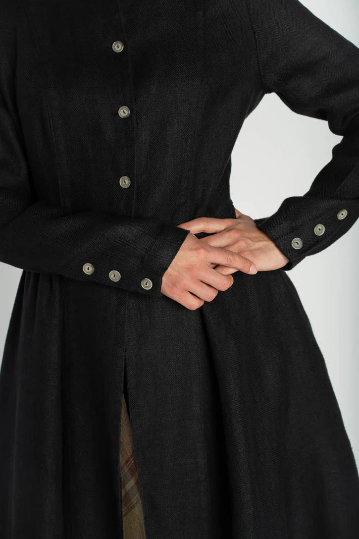 Victorian – Twill Linen Coat with Mandarin Collar - Image 4